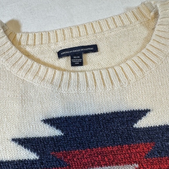 American Eagle Aztec Knit Women’s Sweater - Picture 3 of 9